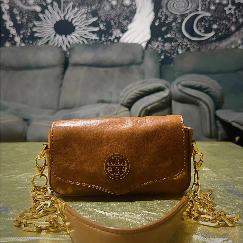 Vintage Tory Burch Tan Leather Mini Bag with Gold Chain - Picture 12 of 13